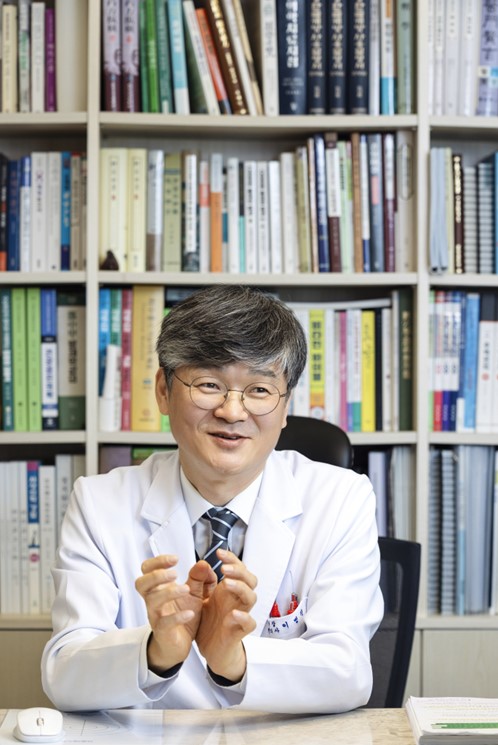 Byung-Jin Lee